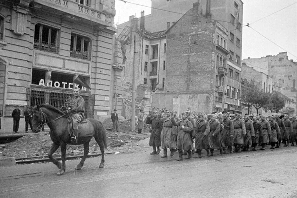 Белградская операция 1944. Освобождение Белграда советскими войсками 1944. Освобождение Белграда 20 октября 1944. Освобождение Балкан 1944. Октябрь 1944 операция