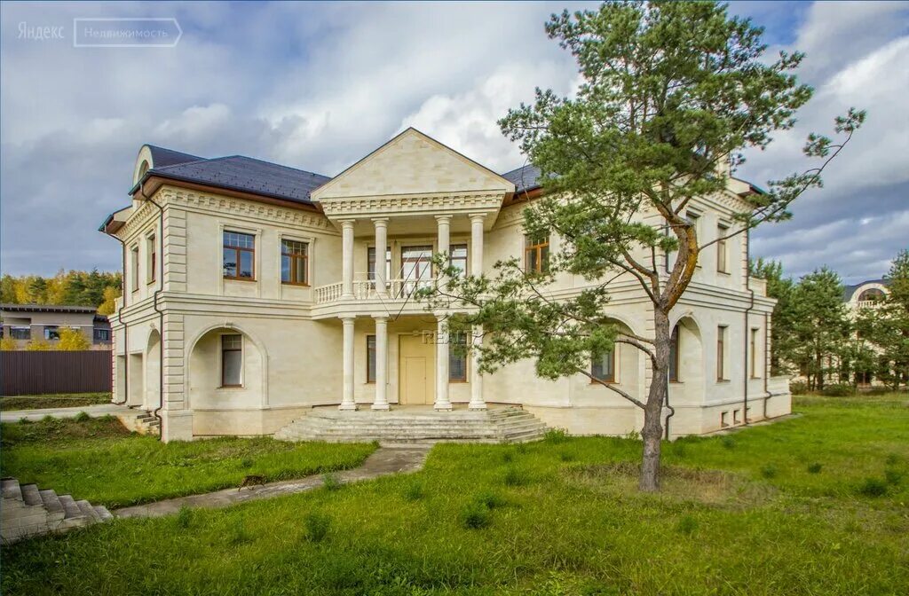 Поселок усадьба дома. Коттеджный поселок вологда. Коттеджный поселок усадьба екатеринбург кольцово. Поселок усадьба дома. Усадьба ильинское поселок.