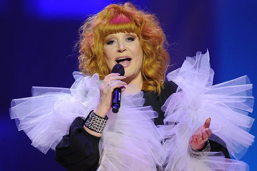 примадонна алла борисовна пугачёва. алла борисовна пугачева. у примадонны их 7 букв. пугачева 2007. пугачева сейчас 2023.