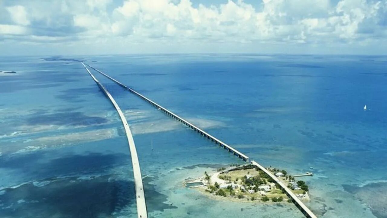 Amazing around. Мост семь миль во Флориде. Семимильный мост Флорида-кис. Семимильный мост во Флориде, США. Семимильный мост во Флориде на карте.