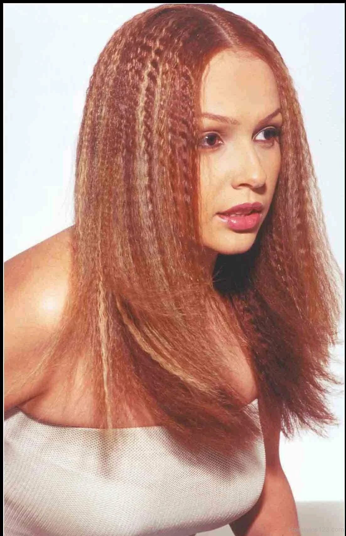 Гофре для волос прически. Гофре. Гофре на волосах. Крупное гофре. Гофре для волос прически.