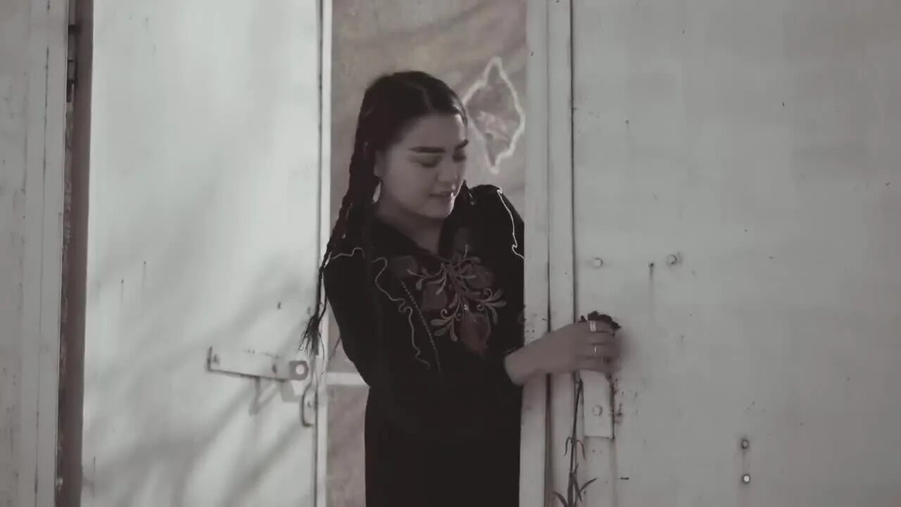 Jaloliddin ahmadaliyev kel kel mp3. Жалолиддин ахмадалиев 2025. jaloliddin ahmadaliyev 19yil. жалолиддин ахмадалиев 19йил. клипы 2025.
