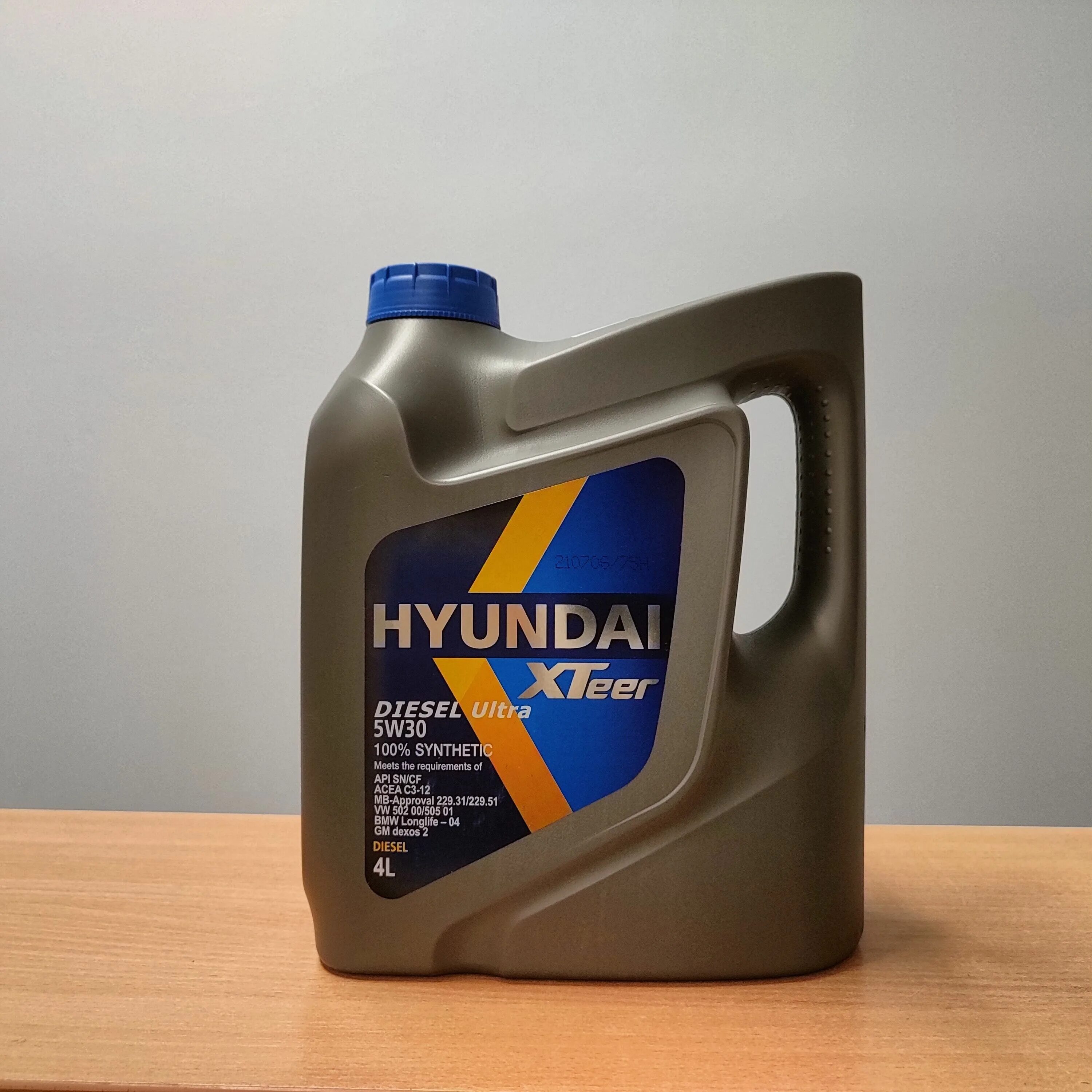 Kansler 10w 40 10. Масло чемпион 10w 40 полусинтетика. Дизельное моторное масло отзывы. Масло моторное mobil delvac xhp extra 10w 40 синтетическое 20 л 152712. Масло моторное repsol diesel turbo uhpd 10w40 208л.