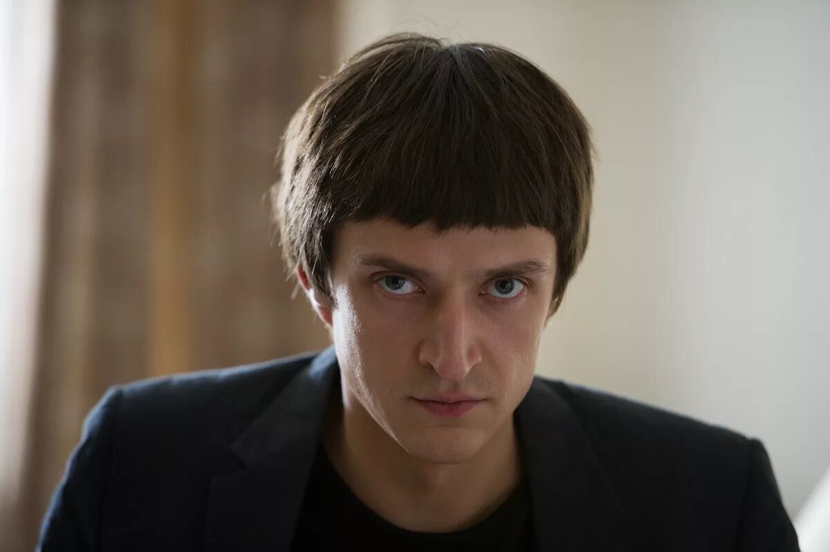 Волшебник, сериал 2019-2019, 1 сезон - кадры, трейлеры, смотреть онлайн, актеры,