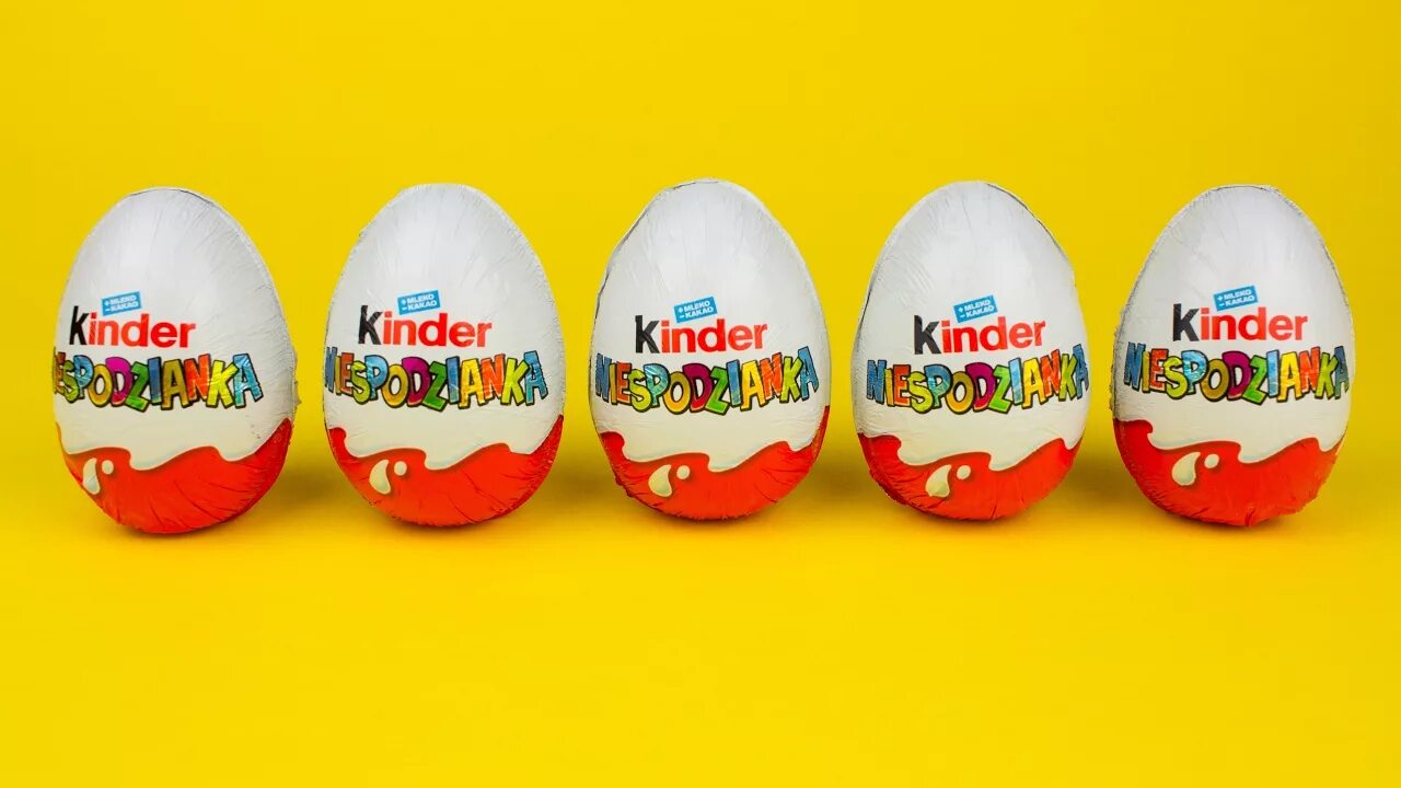 Киндер сюрприз. Яйцо Киндер сюрприз. Киндеры сюрпризы. Kinder сюрприз. Киндер фон