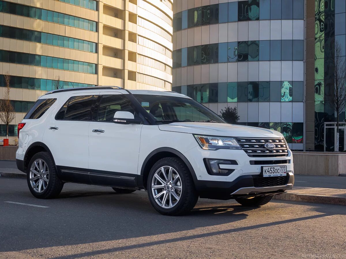 Ford explorer 5 2016. Форд эксплорер 2016г. Форд explorer 2016. Ford explorer platinum 2016. Форд эксплорер 5.