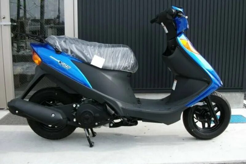 Suzuki address v125. Suzuki address 125. Suzuki address 50. Сузуки скутер 125. Купить адрес 125