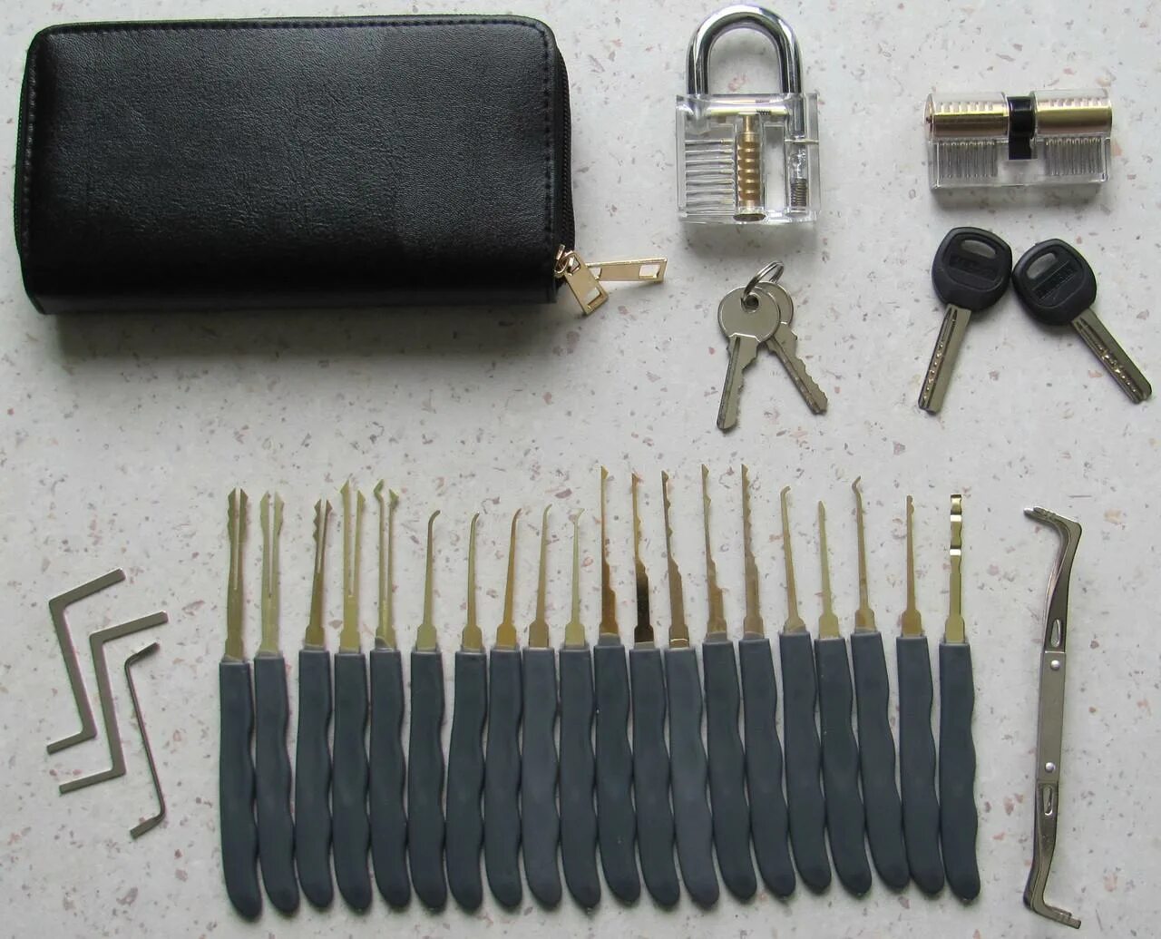 Мультитул выживания отмычки. Алиэкспресс универсальная отмычка замков. Самоимпрессия для сувальдных замков. Отмычки daniu. Набор отмычки tool master.