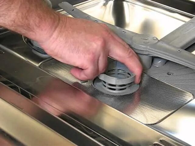 11 ошибка посудомоечной машины. Е 24 посудомойка бош. поддон пмм bosch. сливной фильтр посудомоечной машины bosch. поддон стиральной машины bosch.