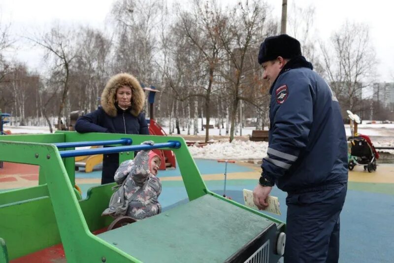 Водители свао. ГАИ СВАО. Ведехин ГИБДД СВАО. Сотрудник ГИБДД по СВАО.