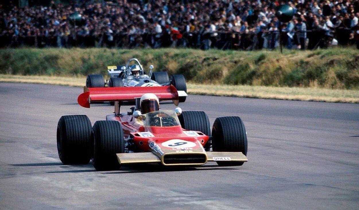 Racing mile. Lotus f1 1969. Lotus Formula 1 1969. Lotus 1989 f1. Lotus Formula 1 1971.