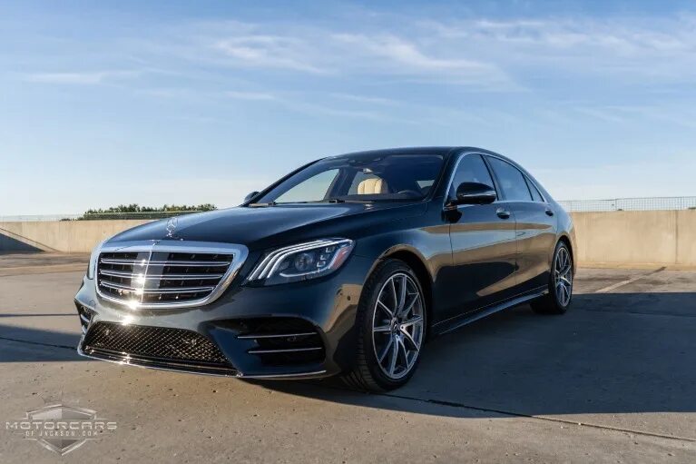 Мерседес s 560. Линейка е класса мерседес. Mercedes s560 2020. Мерседес s 560. Мерседес бенц s 560 е.