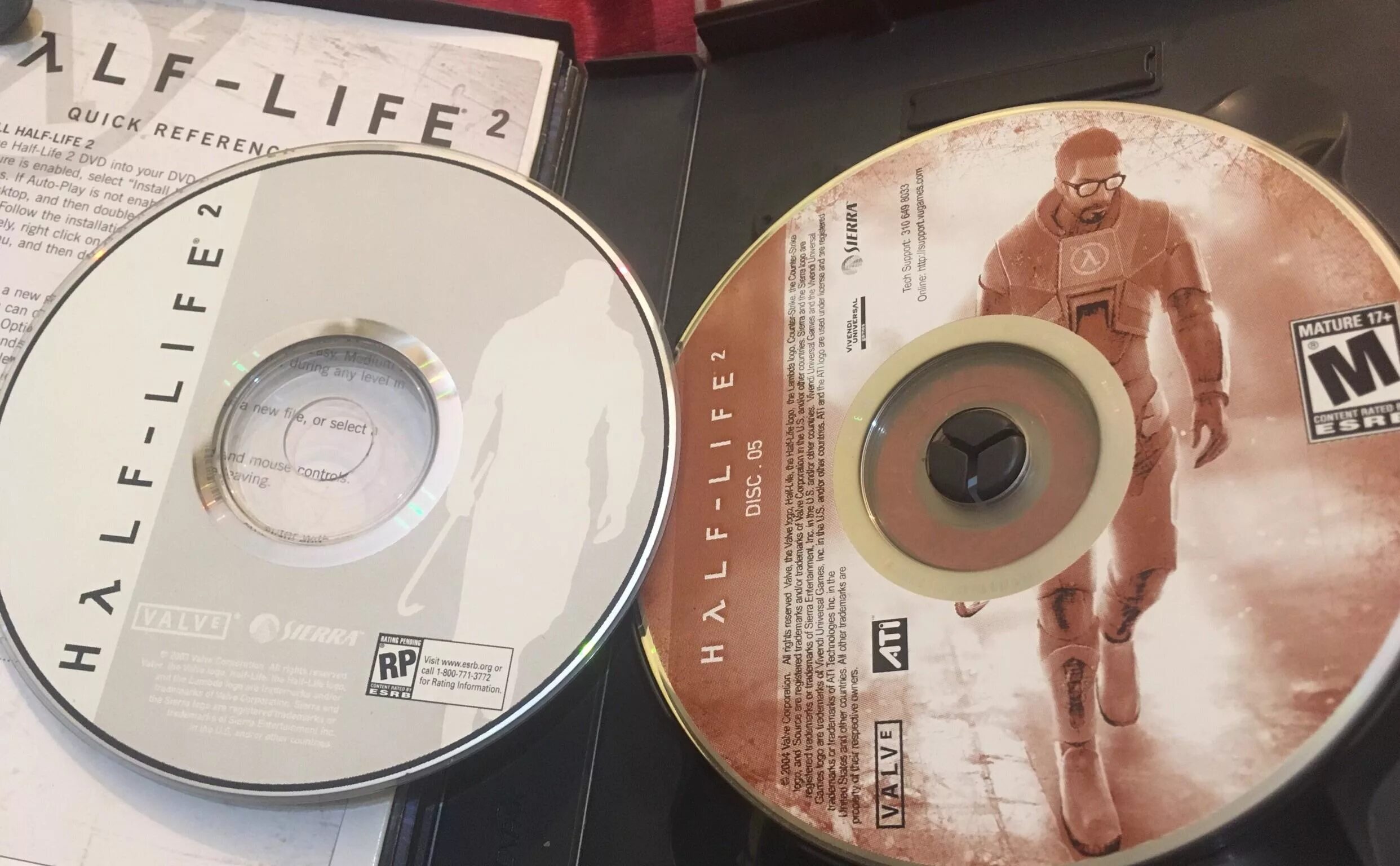 Диск 1 нет данных. Half life 2 диск. лицензионный диск. халф лайф 2 двд диск. half-life 2 диск лицензия.
