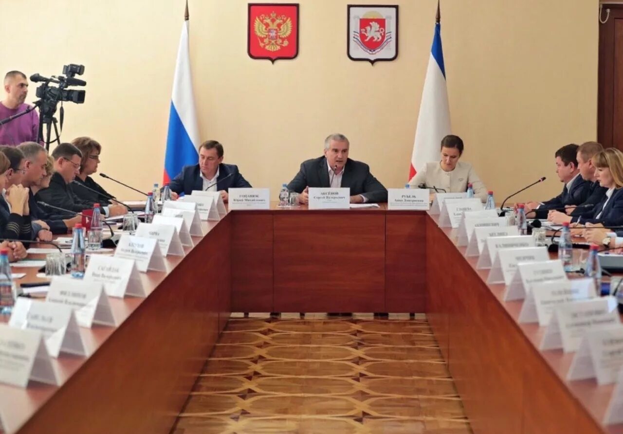 Список кандидатов в госсовет крыма. Здравоохранение крыма. совет министров республики крым. министр республики крым.