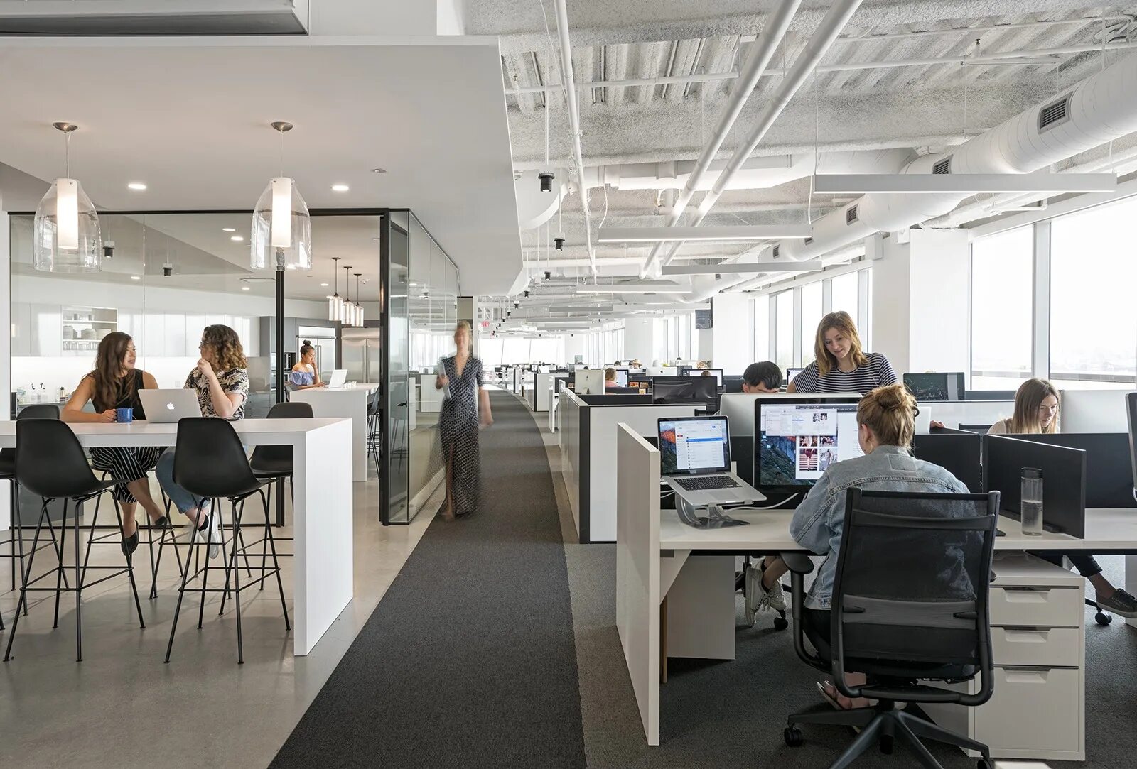 Dealing office