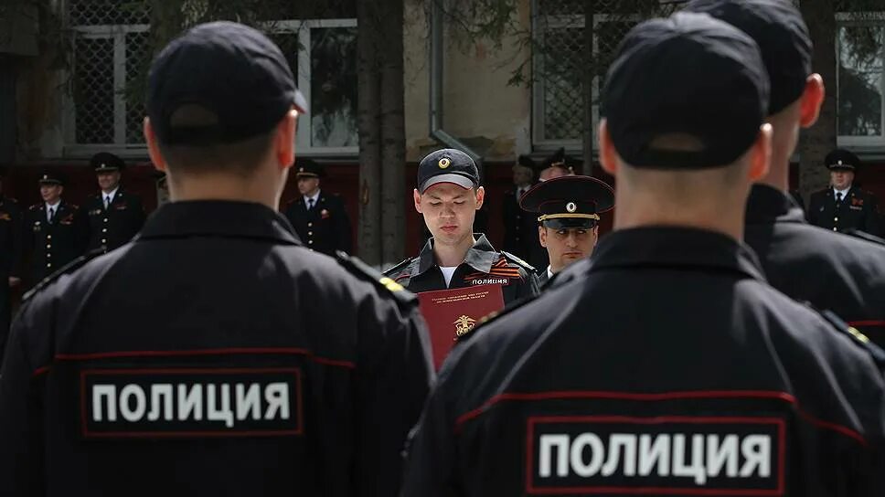 сотрудники правоохранительных органов. сотрудники правоохранительных органов. женская форма полиции. кадры правоохранительных органов. полиция памяти.