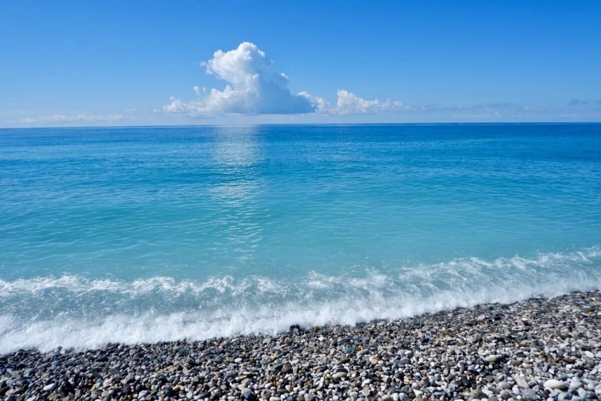 Лучшее море в сочи. Море черное имеретинка. море адлер имеретинка. море в сочи чёрное море. имеретинка сочи пляж.