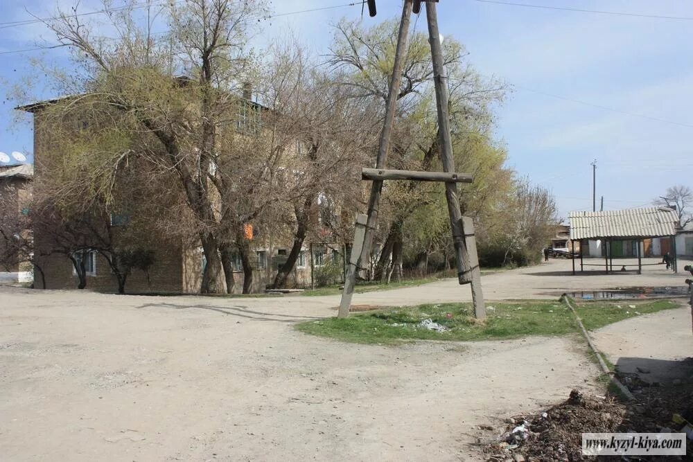 время кызыл кия. время кызыл кия. время кызыл кия. гостиница кызыл-кия киргизия. кызыл кыя улица совхоз.