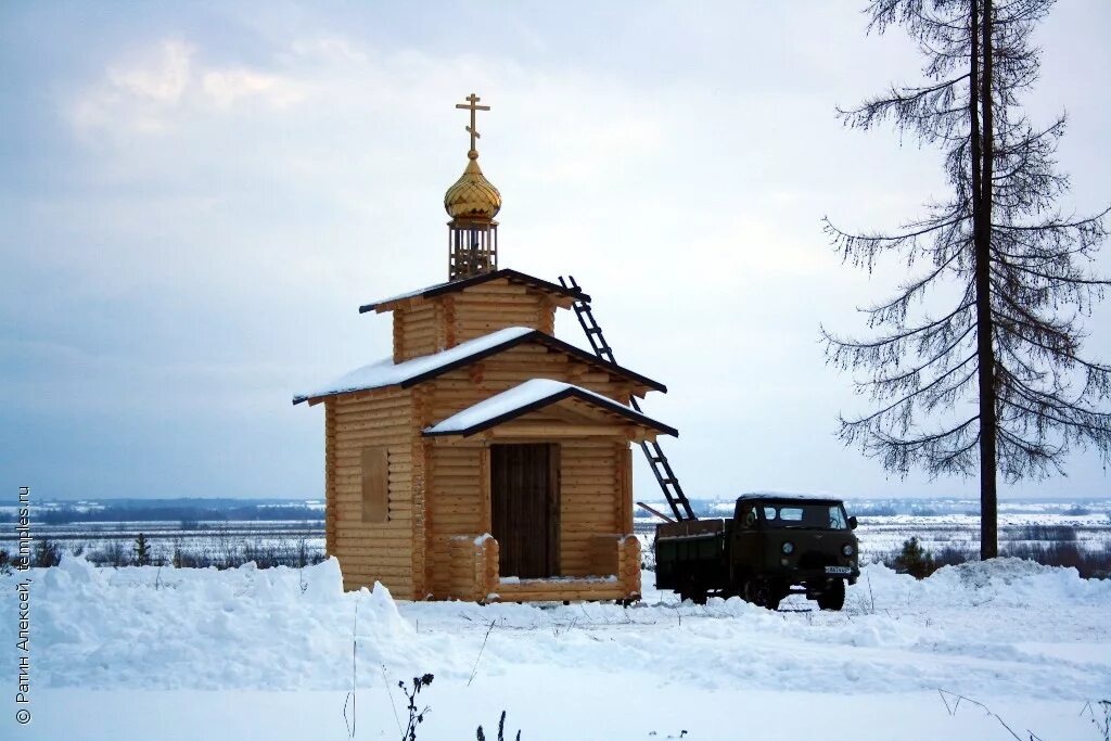 Белогорский архангельская область холмогорский район. Погода архангельская область холмогорский белогорский. Казанский храм в белогорском. Посёлок светлый архангельская область холмогорский район. Архангельская область холмогорский район посёлок белогорский.