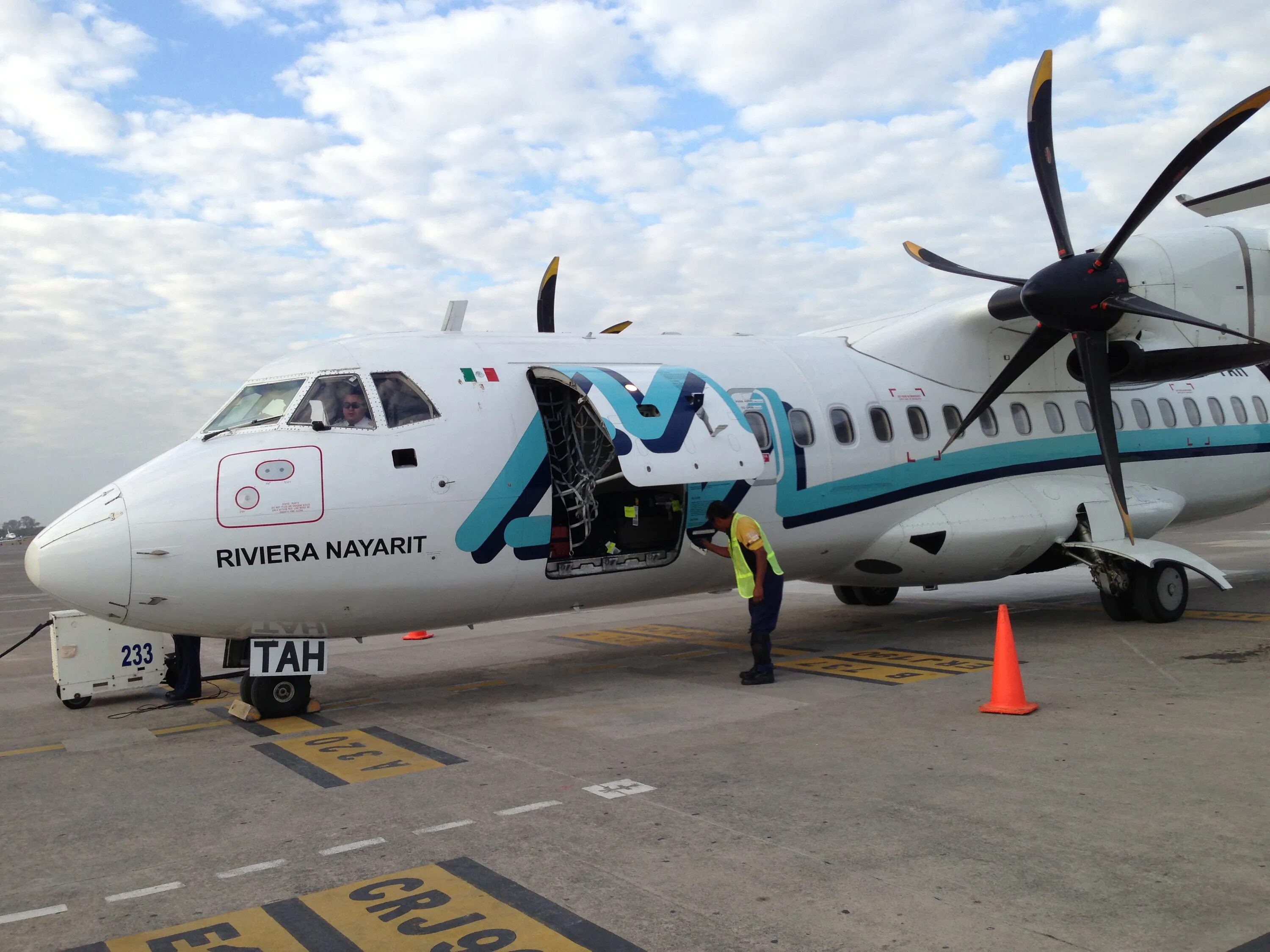 ATR 42. АТР 42-500. ATR 42 / ATR 72. ATR 42-500 ATR 42-500.