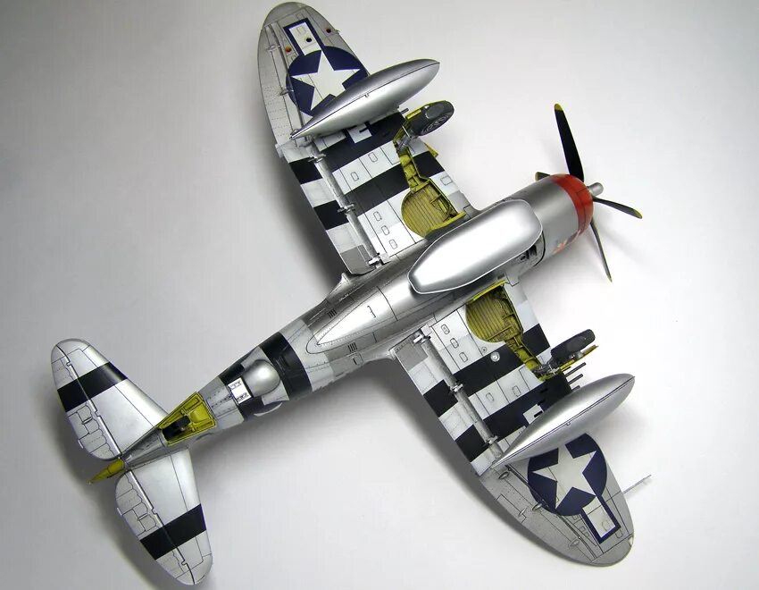 P-47 Thunderbolt 1/48. P-47d Thunderbolt 1/48. P-47d 1/48. P-47 d40.