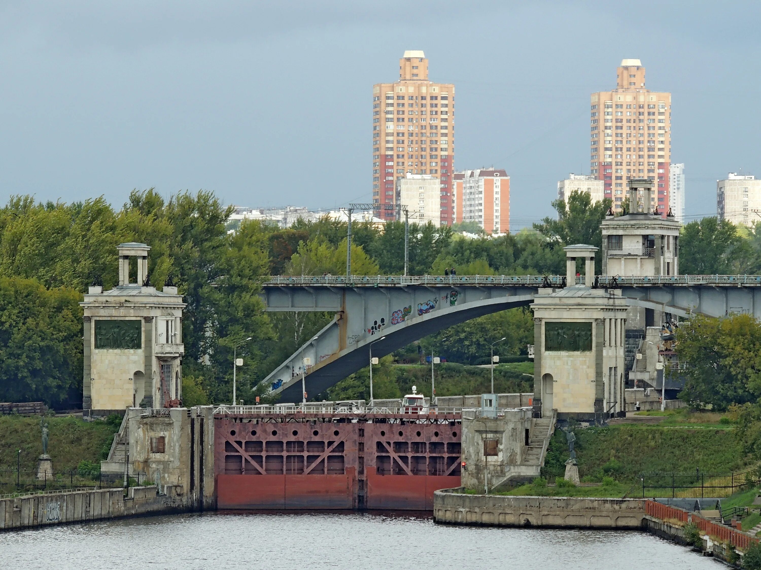 шлюзы 7 и 8 канала имени москвы. шлюз 7. шлюзы 7 и 8 канала имени москвы. шлюз 7 тушино. шлюз деденево.