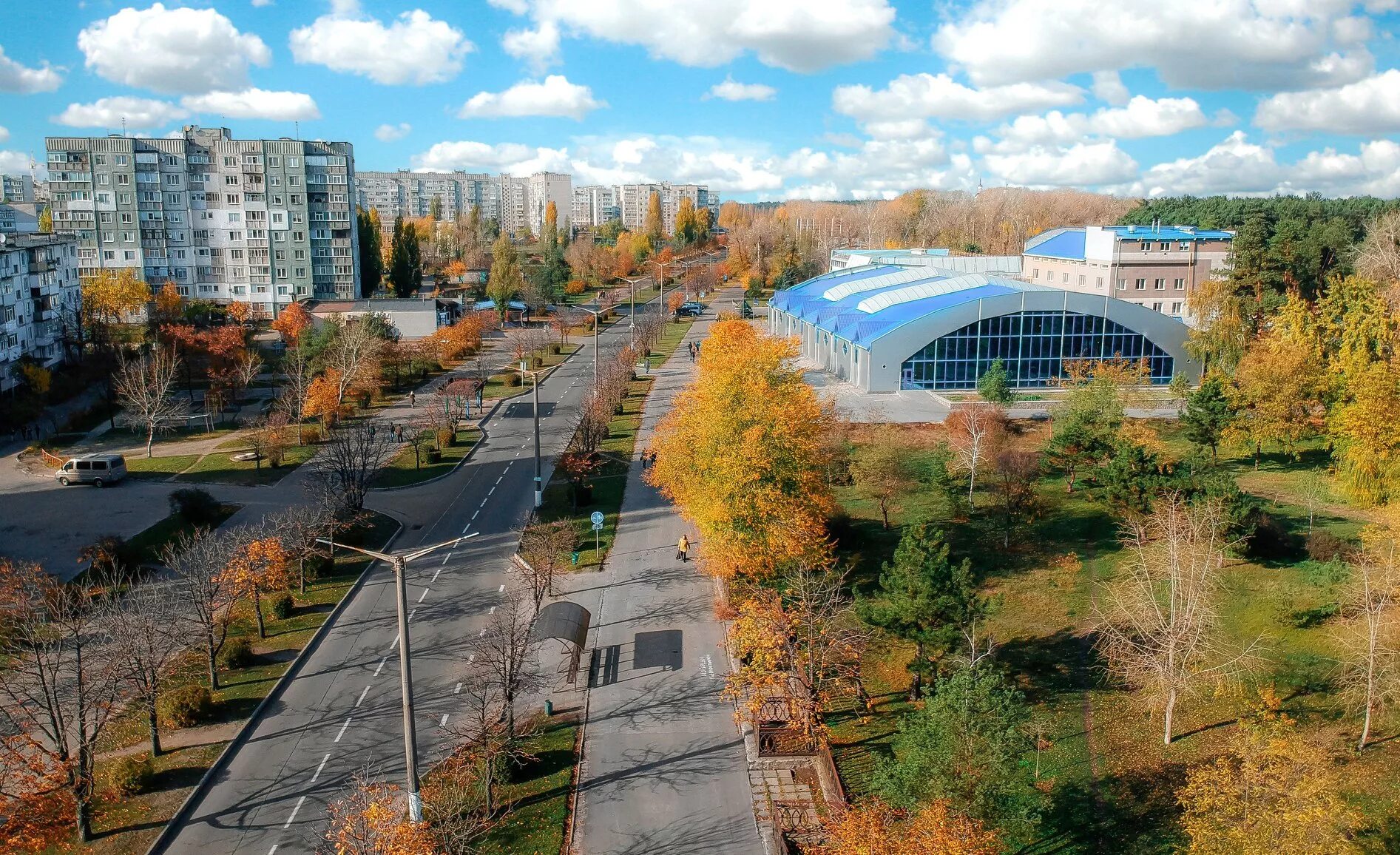 Горишни плавни. Горишние плавни комсомольск. Горишни плавни. Горишние плавни комсомольск. Городской парк горишние плавни.
