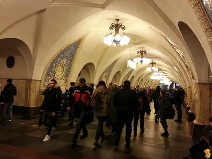 Таганская стоит