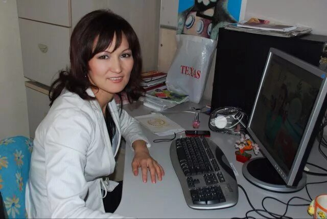 Дулкын радиосы. Исполнительный директор болгар радиосы. Дулкын радиосы. Дулкын радиосы. Тунку белес радиосу.