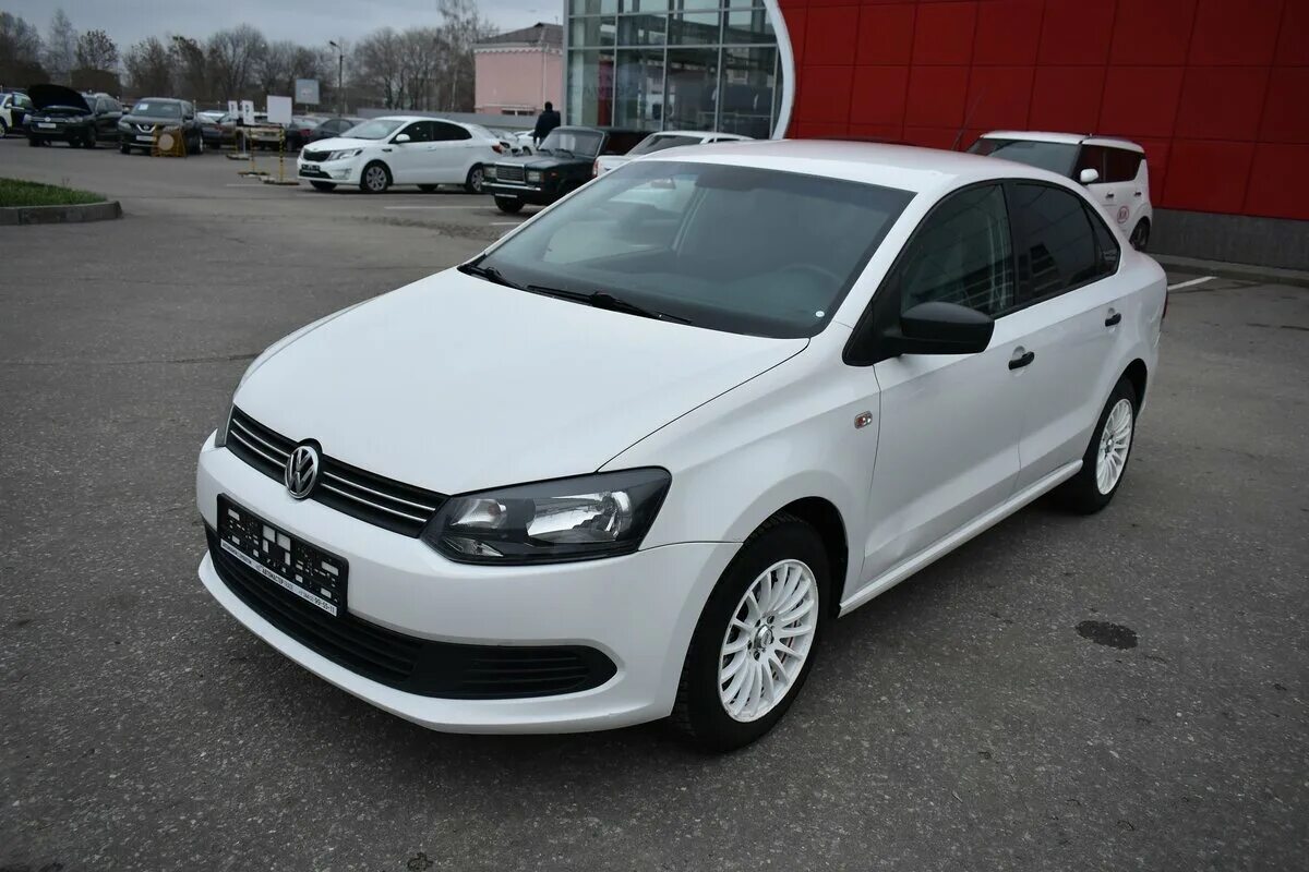 Фольксваген поло серебристый тонированный. Volkswagen polo 2021 красный. 6 мт, 1996, 250 000 км. Фольксваген поло 2014 года серебристый. 6 л, мт.
