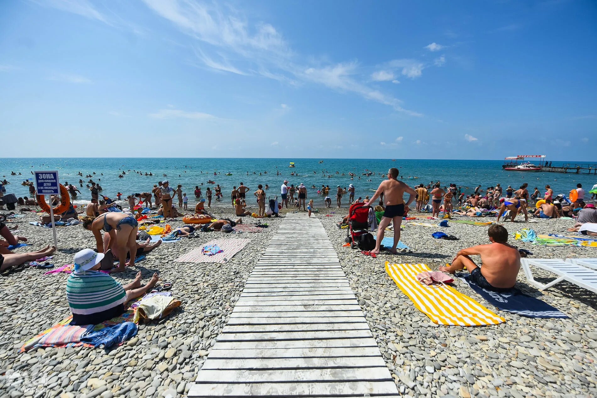 Сочи Архипо-Осиповка. Пляж пансионат Орбита Адлер. Черное море пляж Сочи. Сочи летом пляж.