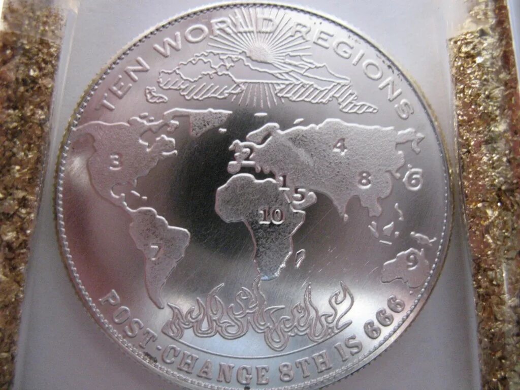 Ворлд монету. Монета NWO. Монета New World order. New World order 2009 монета. Монета нового мирового порядка.
