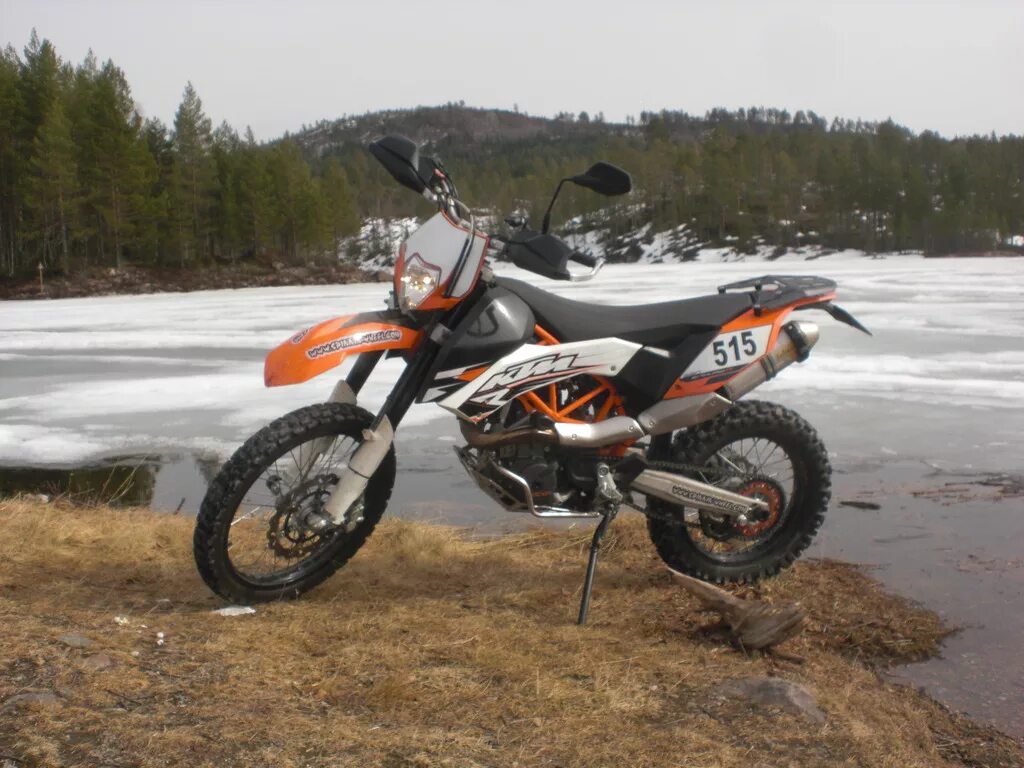 КТМ 690 эндуро. KTM 690 Enduro r. КТМ 690 кубов эндуро. KTM 690 Enduro 2011.