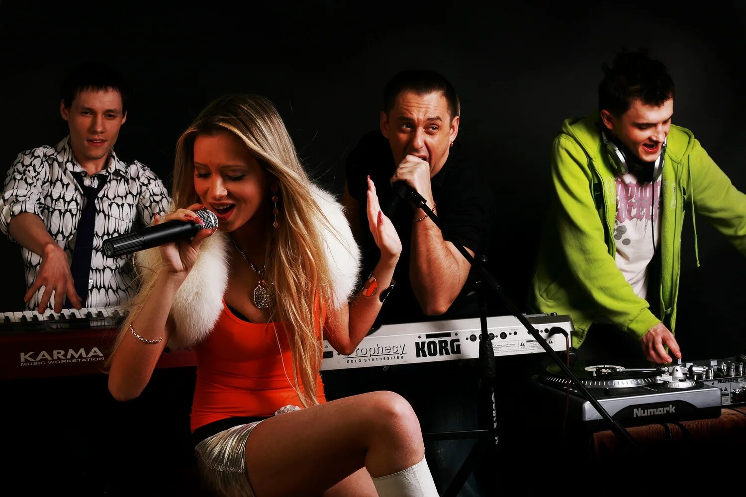 ирина темичева актриса кухня. виктор бондарюк размер project. русский размер группа 90. певица русский размер. солистка группы русский размер элеонора.