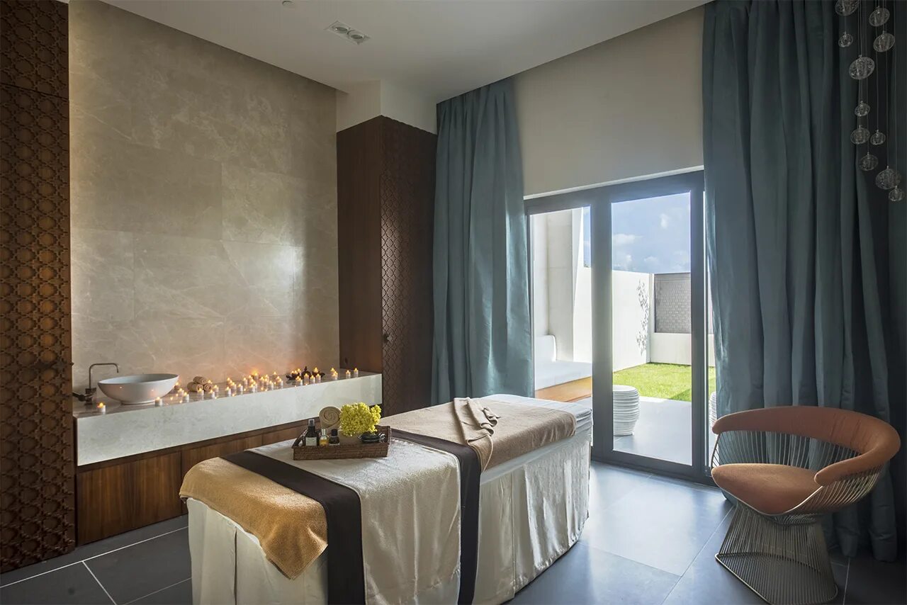 Intercontinental 5 фуджейра. Intercontinental fujairah resort. интерконтиненталь фуджейра резорт 5. фуджейра оаэ отель интерконтиненталь. оаэ intercontinental fujairah resort 5* фуджейра.