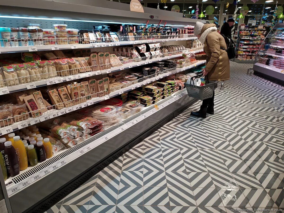 торговый зал линолеум.