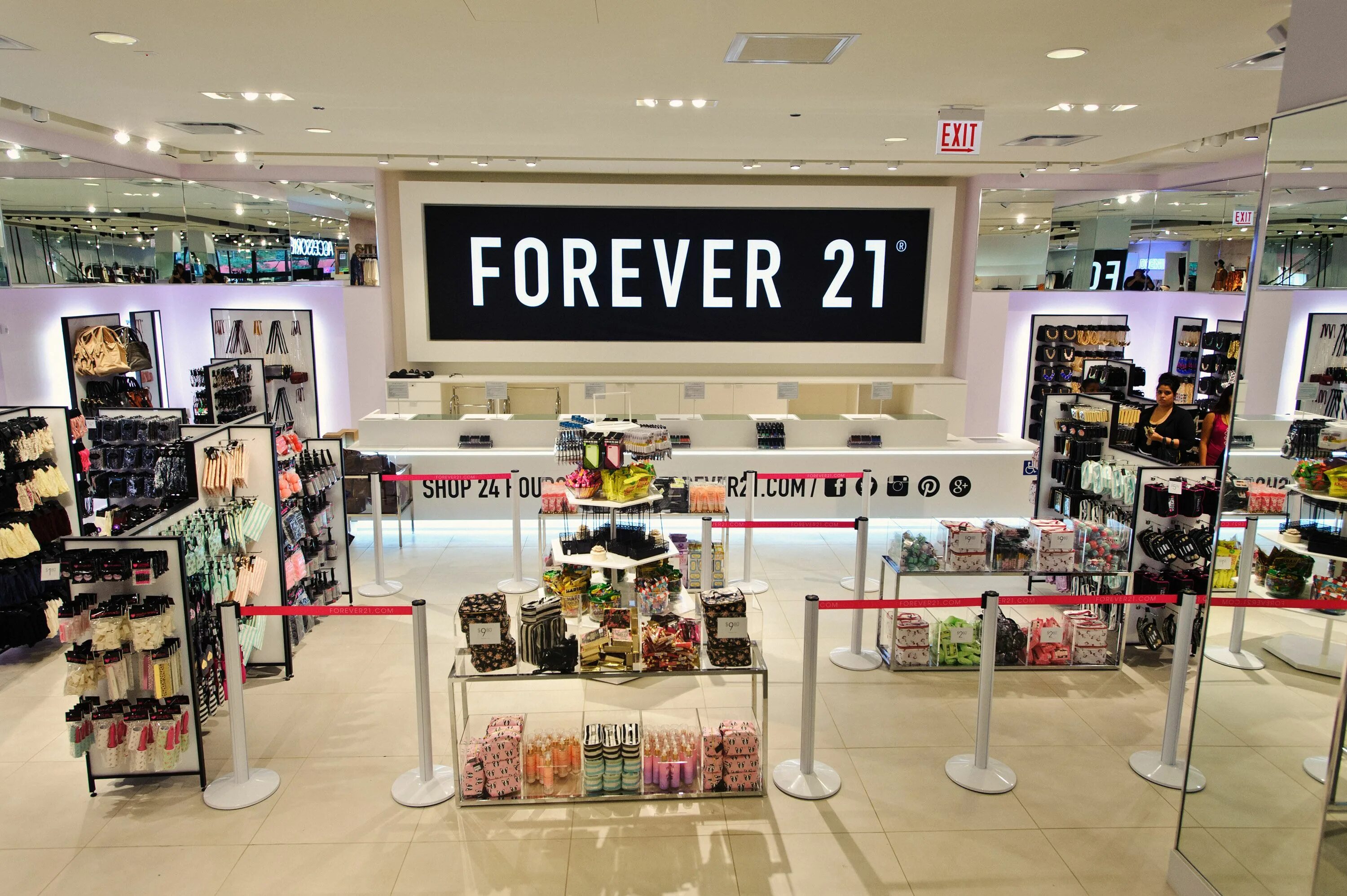 Форевер 21. Магазин Forever. Forever 21 интернет магазин. Forever 21 Dubai. This our shop