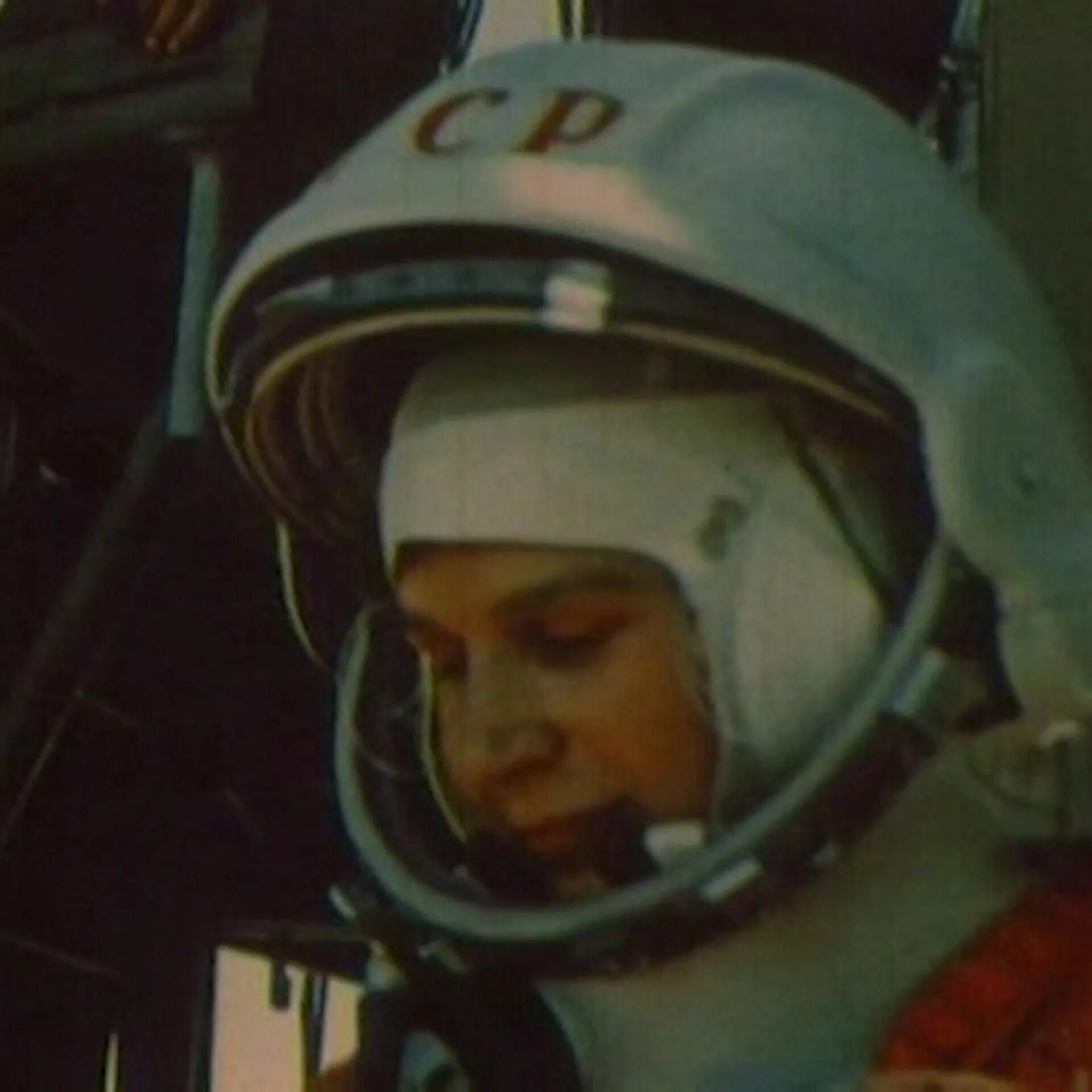 Первые женщины в космосе ссср. Терешкова первый полет в космос.