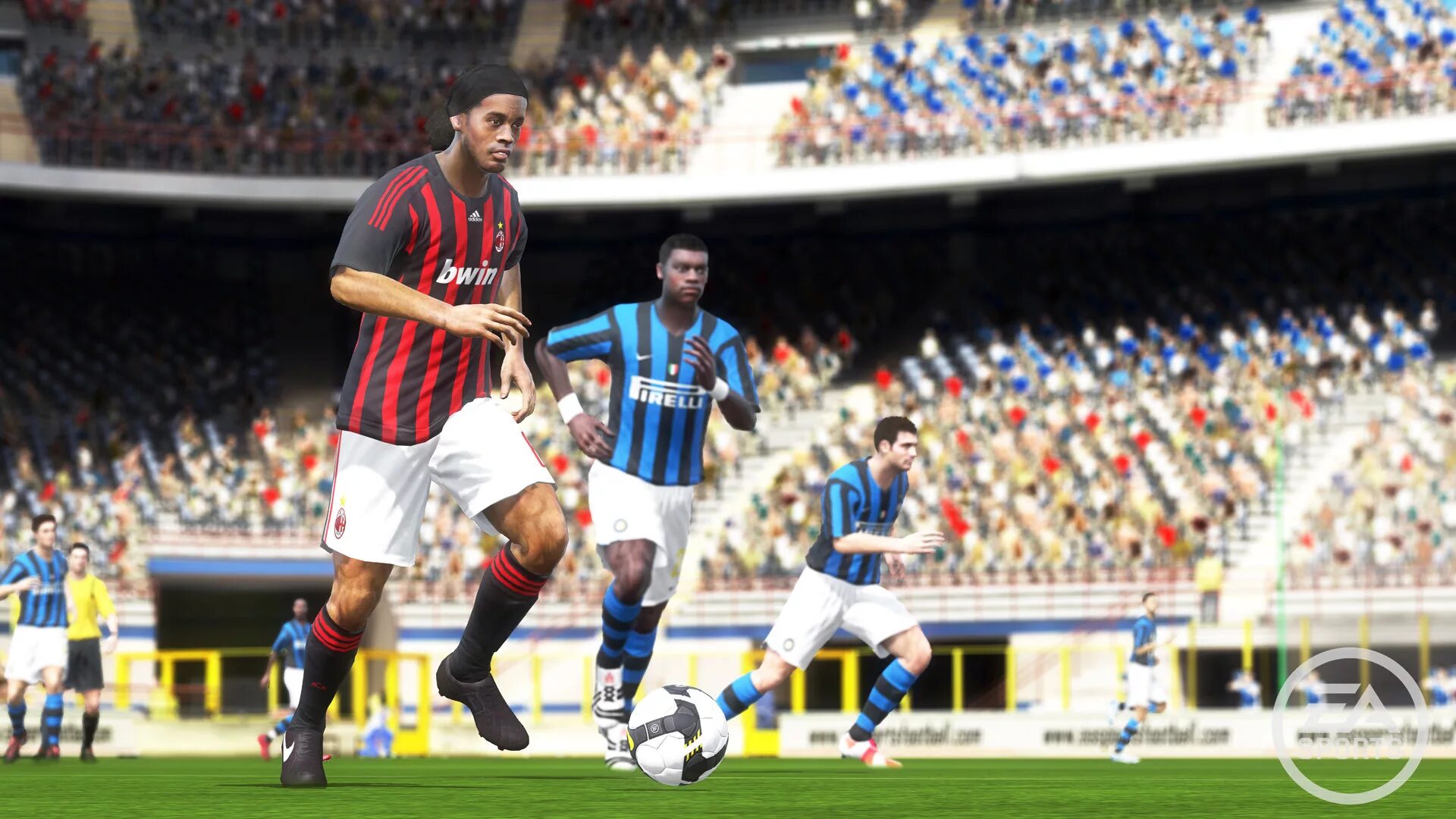 Fifa windows 10. FIFA 10 Xbox 360. FIFA 2010 ps3. FIFA 10 ps3. FIFA 10 Скриншоты.