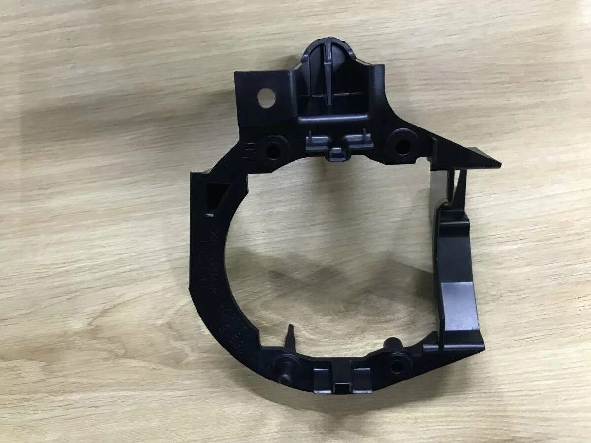 Кронштейн противотуманной фары. Кронштейн противотуманной фары. Кронштейн противотуманной фары. Кронштейн противотуманной фары. Кронштейн противотуманной фары.