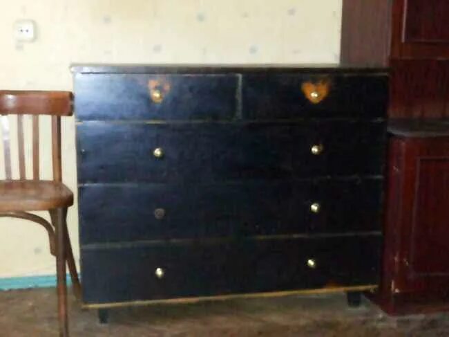 электроплита в н тагиле. квартиры в нижнем тагиле. нижнетагильские стенки. авито н тагил бу. нижняя дверная резина железной двери.