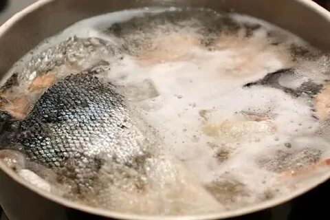 Залить холодной водой