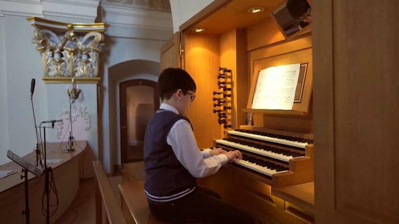 Его величество орган. Органист 2007 год. юные органисты. лучшие органисты россии. самый молодой органист.