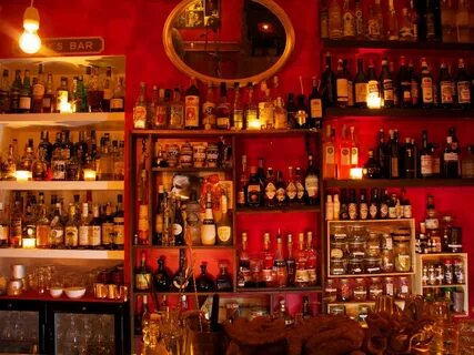 Tom's bar