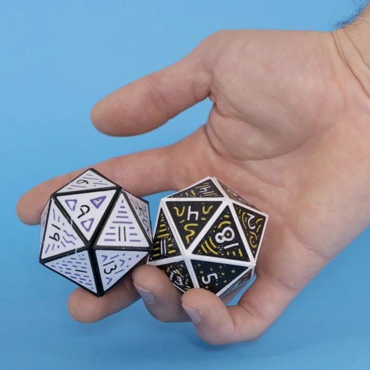 Двадцатигранник кубик. Дайс d20. Додекаэдр игральная кость. Икосаэдр игральная кость. Икосаэдр игральная кость.