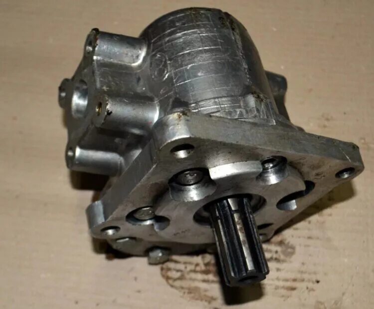 Насос масляный нш 50у маз. Гидронасос нш50м-3л. Насос гидравлический нш50 левый. Насос нш-50 правый. Насос нш 50а-3.