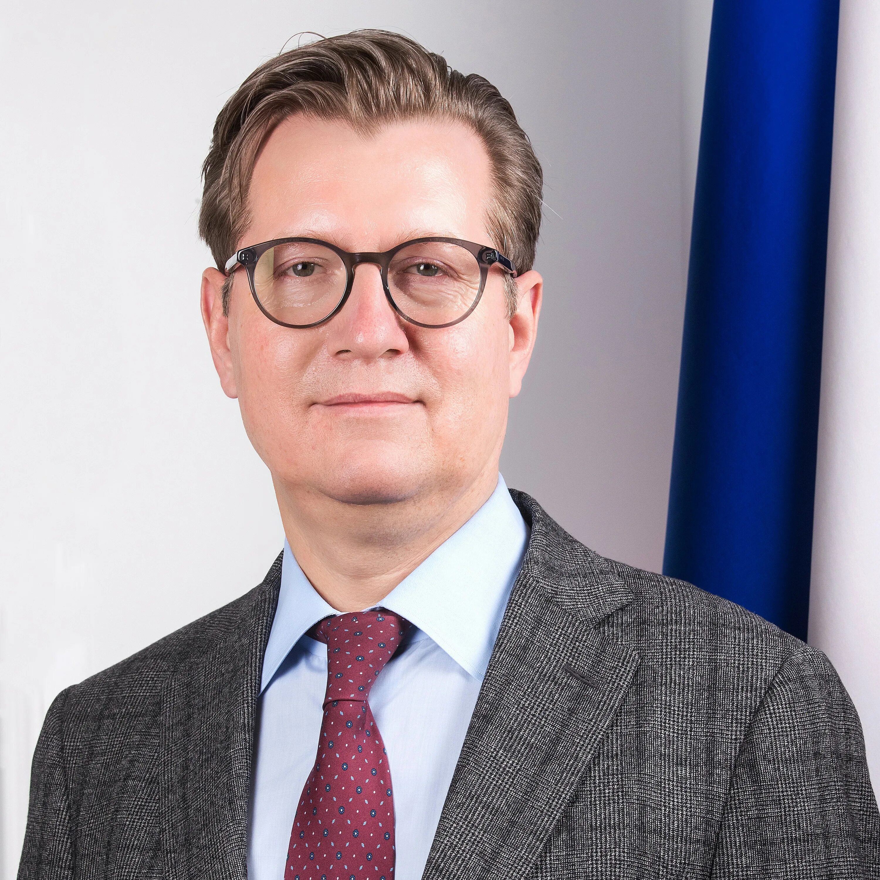 Замминистра сельского хозяйства. Замминистра сельского хозяйства джамбулат хатуов. Замминистра сельского хозяйства. Зам министра сельского хозяйства российской федерации. Иван лебедев минсельхоз.