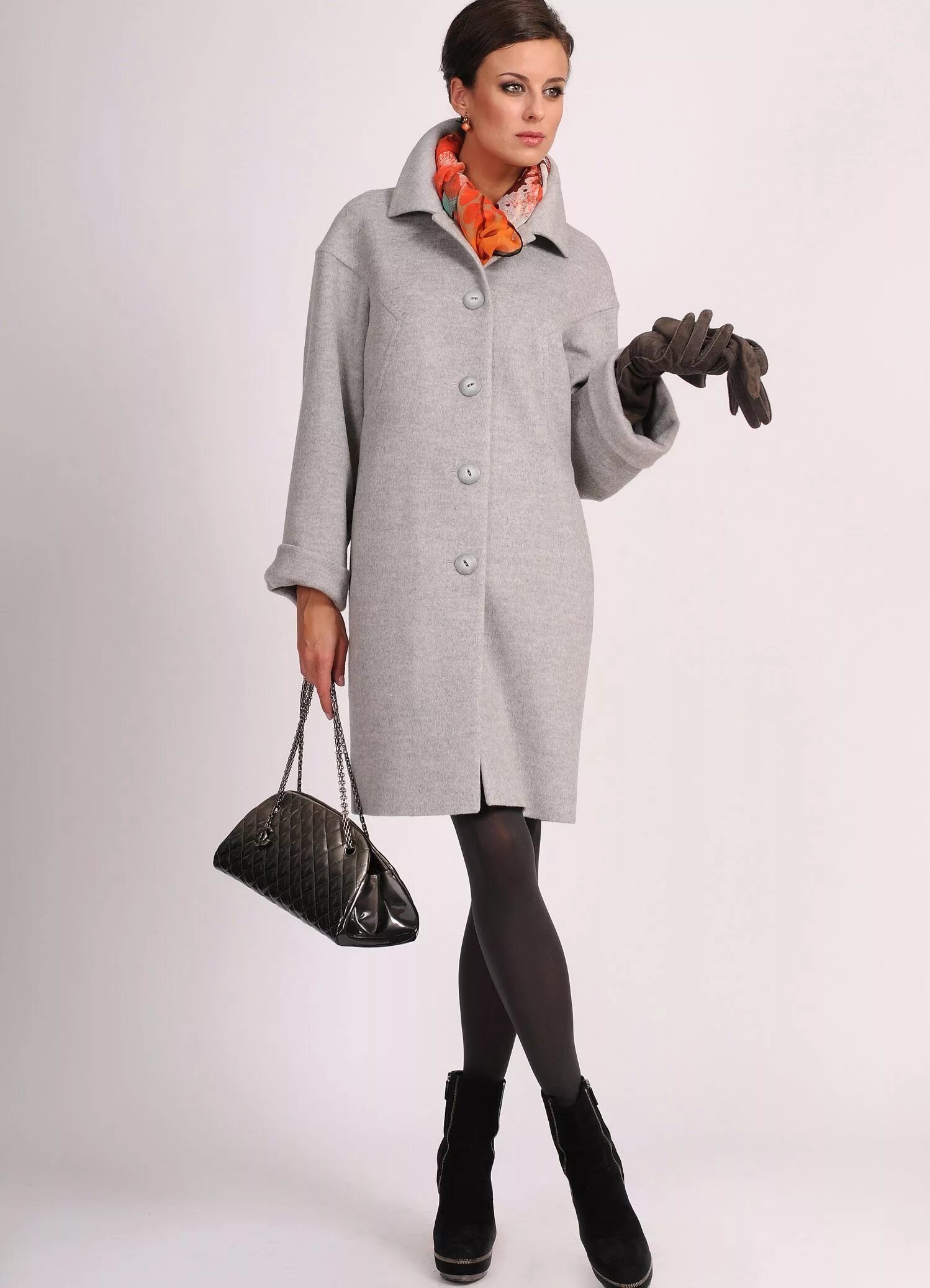 Пальто Коко Шанель. Пальто Коко Шанель зимнее. Стильное пальто женское. Пальто осень.
