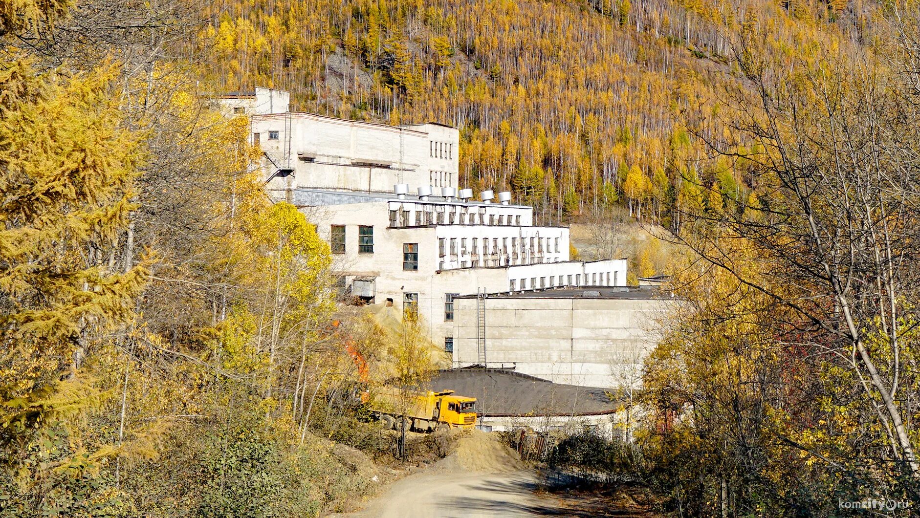 солнечный гок. горно обогатительный комбинат в п. ооо нпк спирит. солнечный гок. солнечная горно обогатительная фабрика.