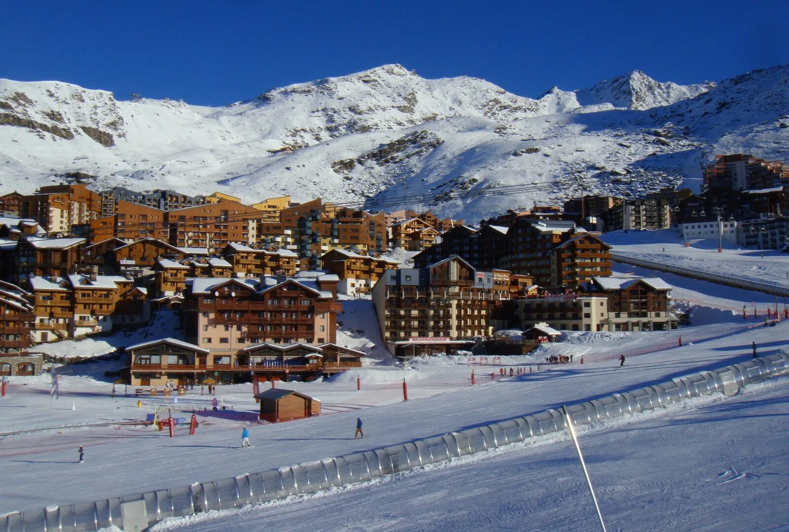 Валь торанс. Альпы Валь Торанс. Val Thorens. Валь Торанс Франция. Val Thorens горнолыжный.